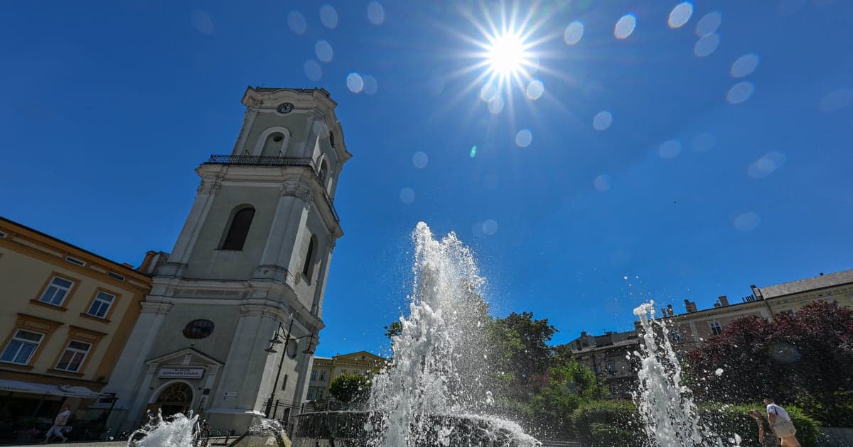 Cały kraj otrzymał alert. Nad Polskę nadciąga fala ekstremalnego upału