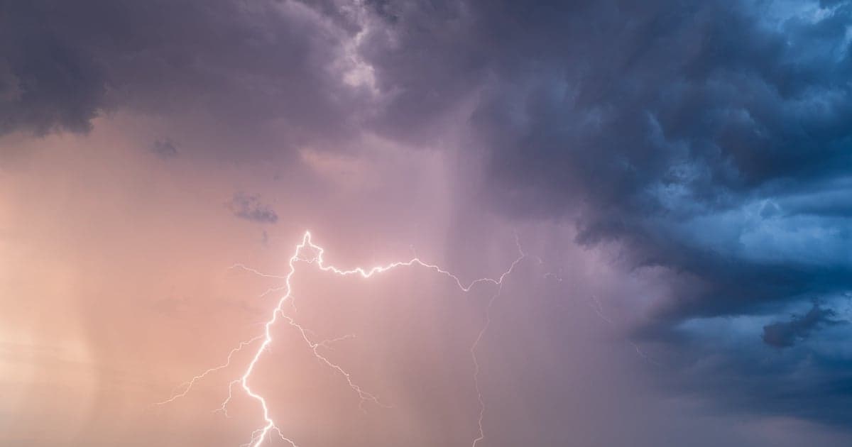 Afrykańskie upały w Polsce. IMGW alarmuje - będą burze