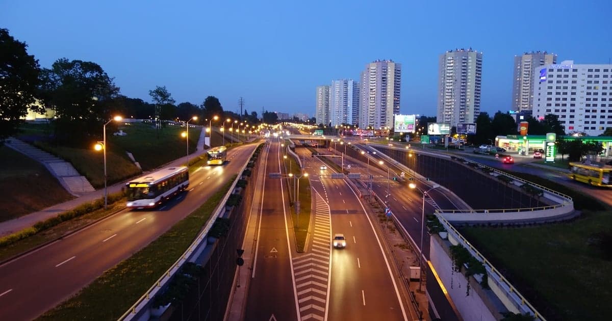 Strefa czystego transportu w Katowicach to wyborny żart. Miała być i jest