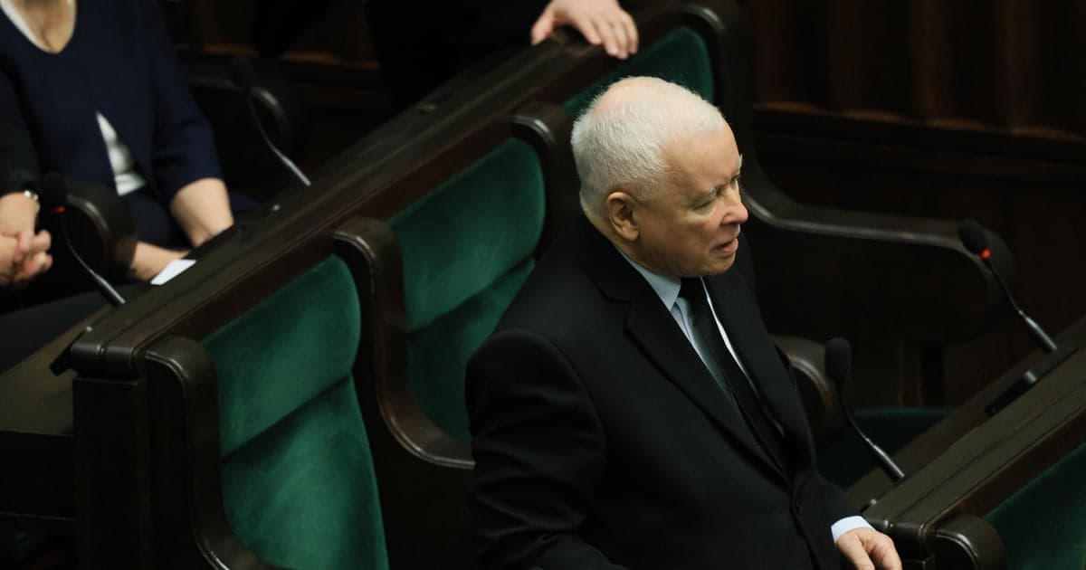 Śledztwo ws. „dwóch wież” umorzone. Polityk PiS: Można tylko ubolewać, że...
