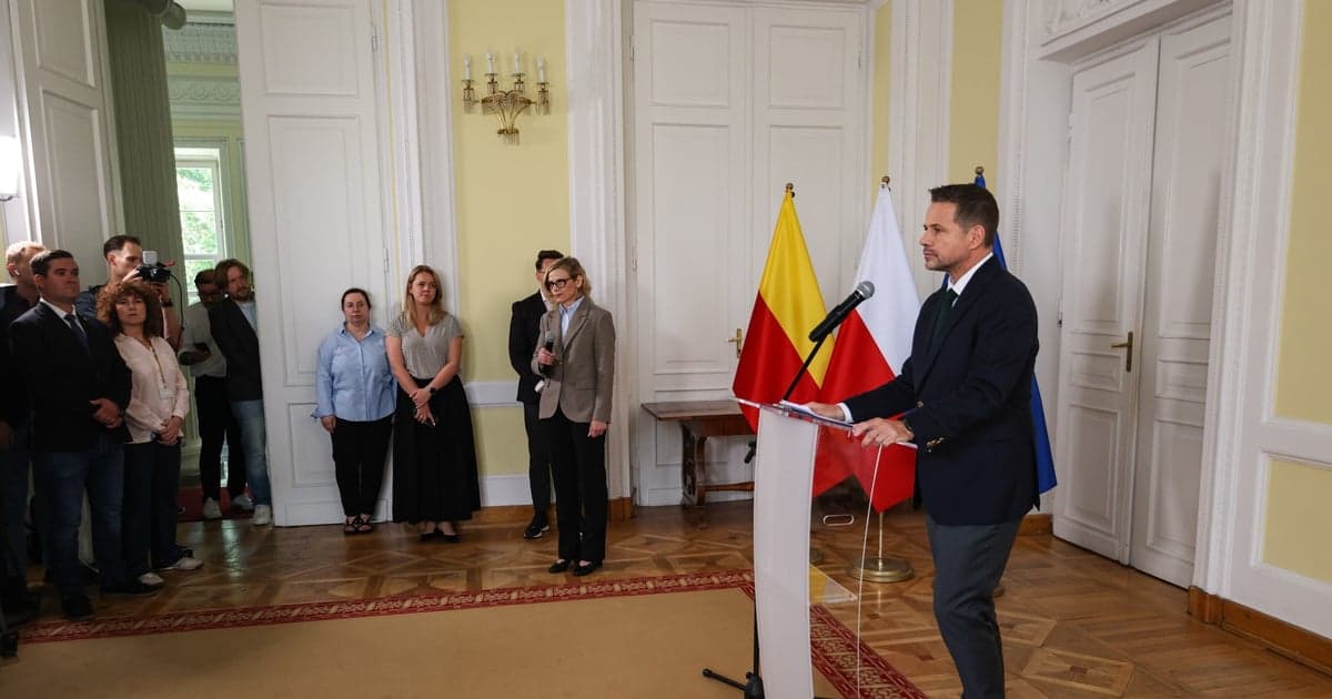 Lawina komentarzy po dymisjach w Warszawie. „Powinny być początkiem czystki w KO”