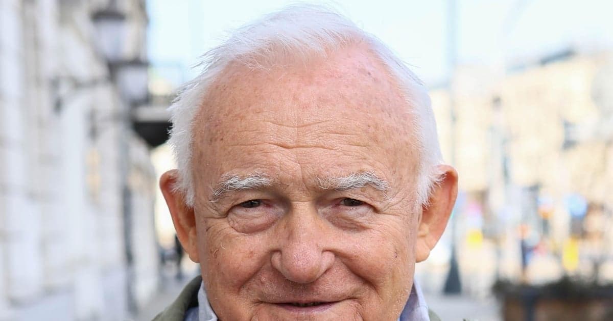 Leszek Miller ma 80 lat. Trzy polityczne życia byłego premiera – od PZPR, przez wejście Polski do UE, po oskarżenia o rusofilię