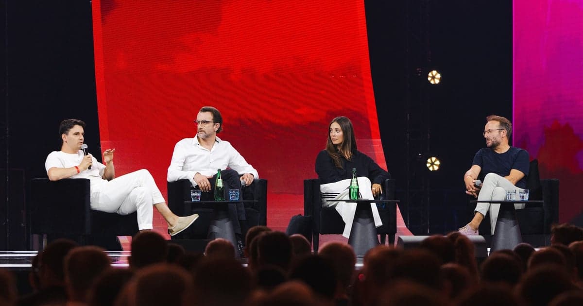 Internet to przywilej czy pułapka? Iza Krzan i Robert Górski szczerze o życiu poza kamerami