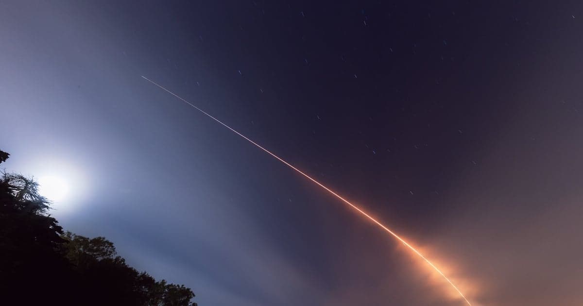 Falcon 9 z rekordowym boosterem. SpaceX umieścił na orbicie kolejne satelity Starlink