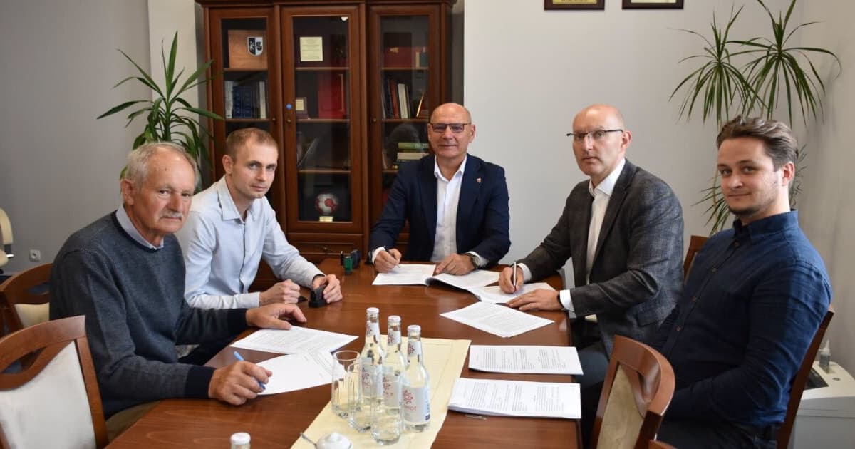 •14 lipca Chodniki, przystanki i przejścia dla pieszych. Ruszają inwestycje w gm. Cedry W.