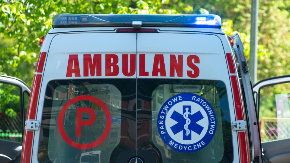 14:57 Tragiczny wypadek w gminie Darłowo. Nieoznakowany radiowóz potrącił nastolatka na hulajnodze