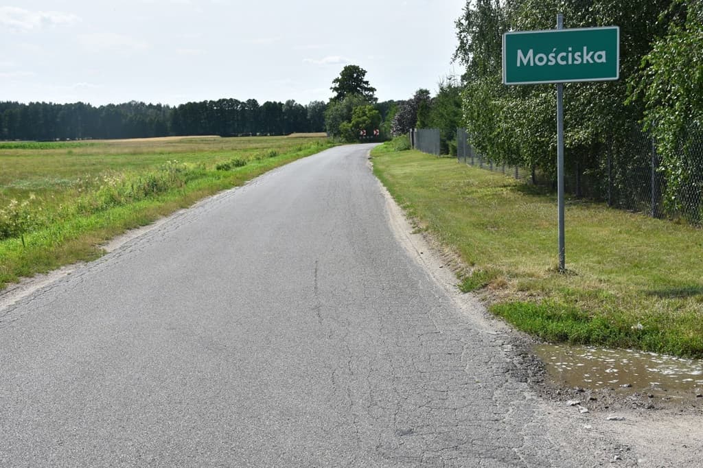 15.07.2026 r. - Odcinkowa naprawa nawierzchni drogi powiatowej nr 4325W