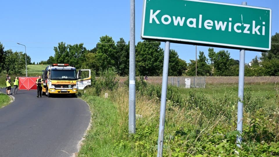 15:09 Prokuratura wszczęła śledztwo w sprawie śmiertelnego wypadku w Kowalewiczkach w gminie Darłowo