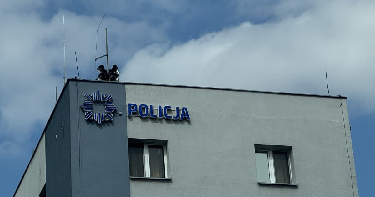 16-latek wyniósł z Rossmanna towar za ponad 1400 złotych