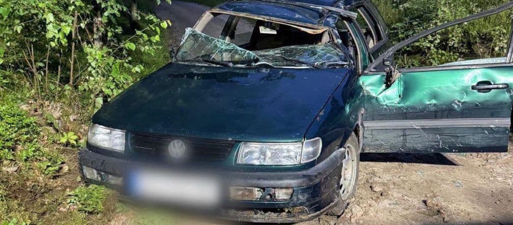 17-latek nie żyje. Kierowca pijany. Na dachu jechały cztery osoby
