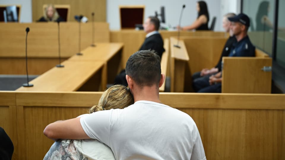 17:54 18-latek skazany za spowodowanie wypadku, w którym zginęły dwie nastoletnie pasażerki
