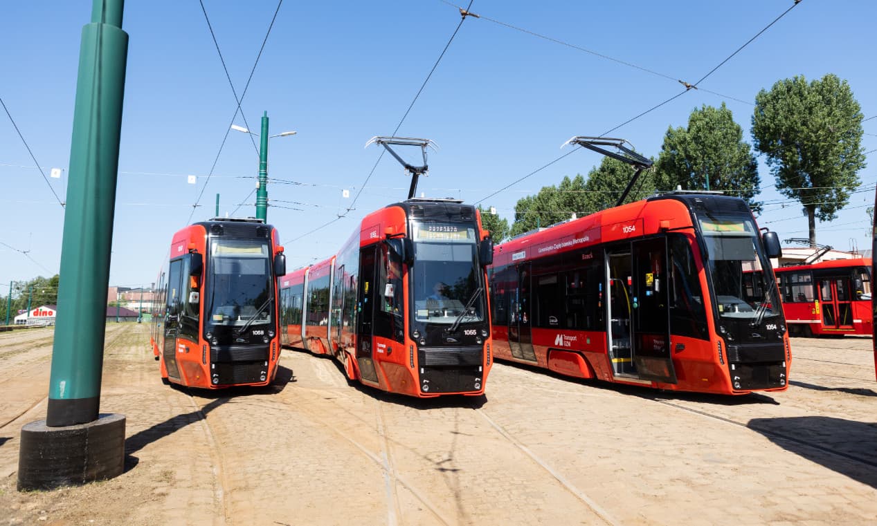 20 nowych tramwajów wyjedzie na tory GZM do końca sierpnia. Umowa z CUPT podpisana