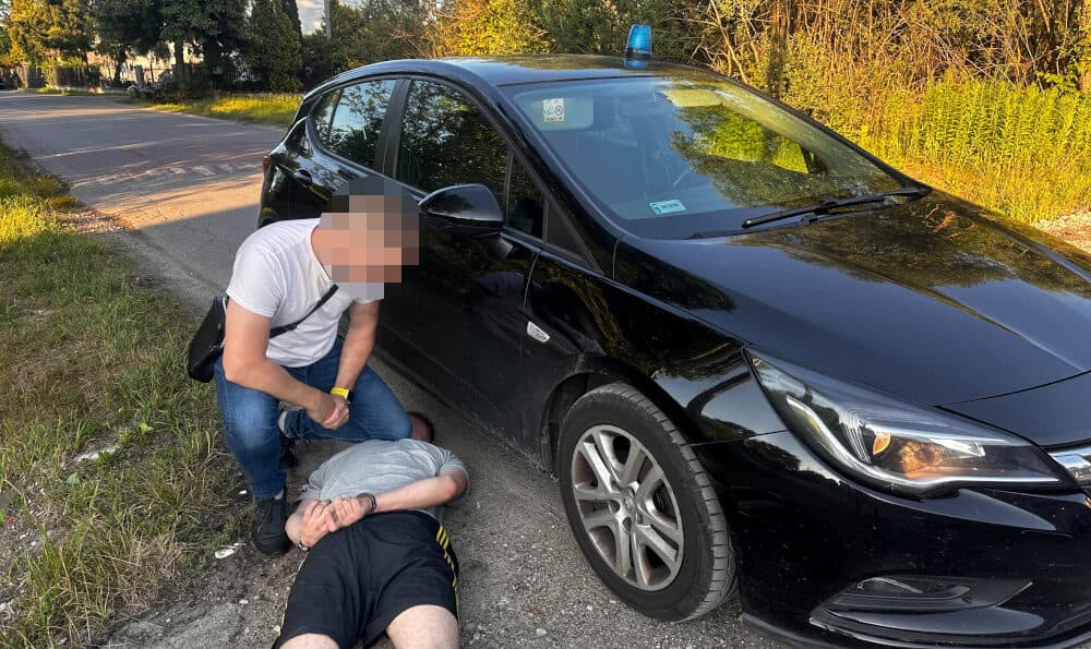 28-latek został objęty dozorem Policji za posiadanie znacznej ilości narkotyków