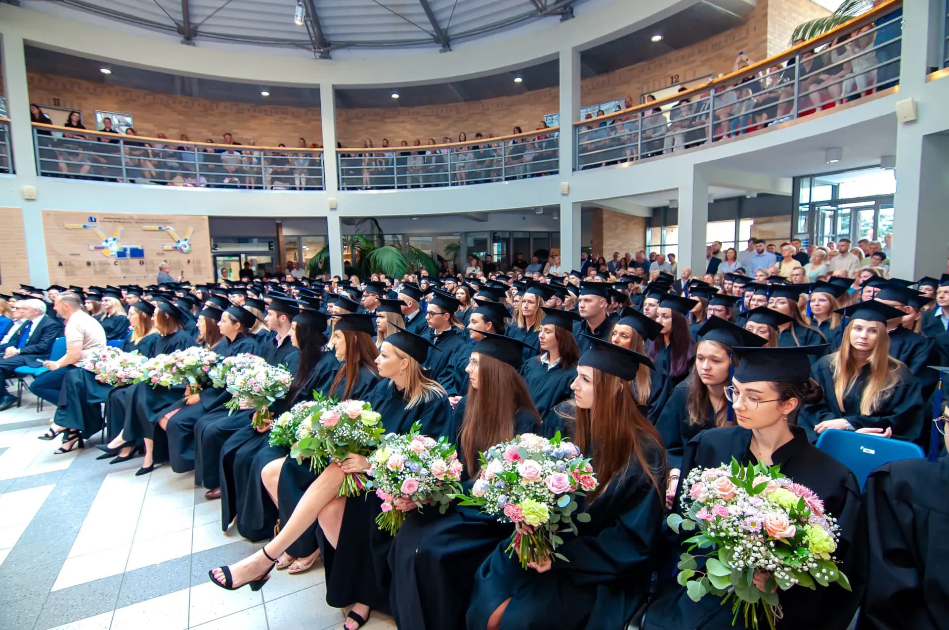 360 absolwentów ukończyło studia w Wielkopolskiej Akademii Społeczno-Ekonomicznej w Środzie Wielkopolskiej