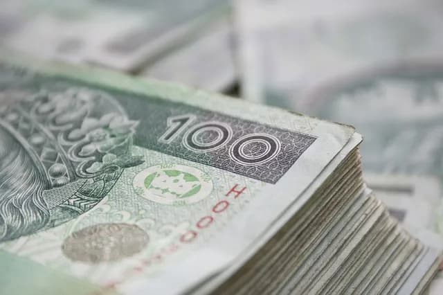 40-latek stracił ogromne pieniądze