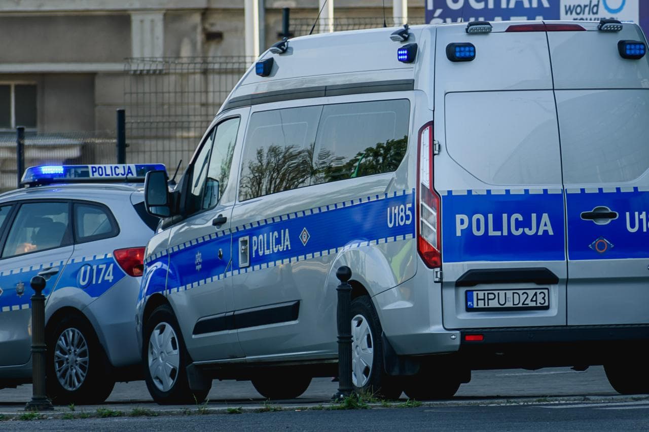 40-latek z naszego regionu stracił spore pieniądze. Zaczęło się od telefonu
