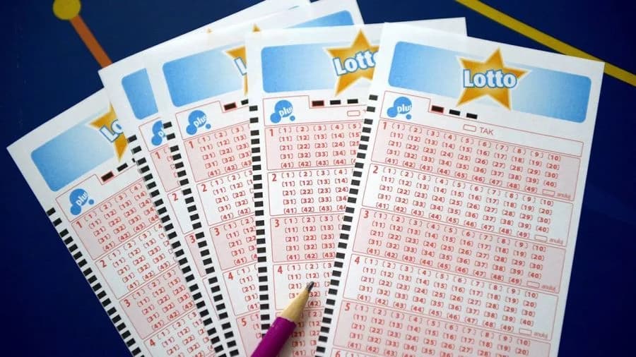 4Wyniki Lotto 04.07.2026 - sprawdź liczby z losowania (sobota) 32 wyświetleń