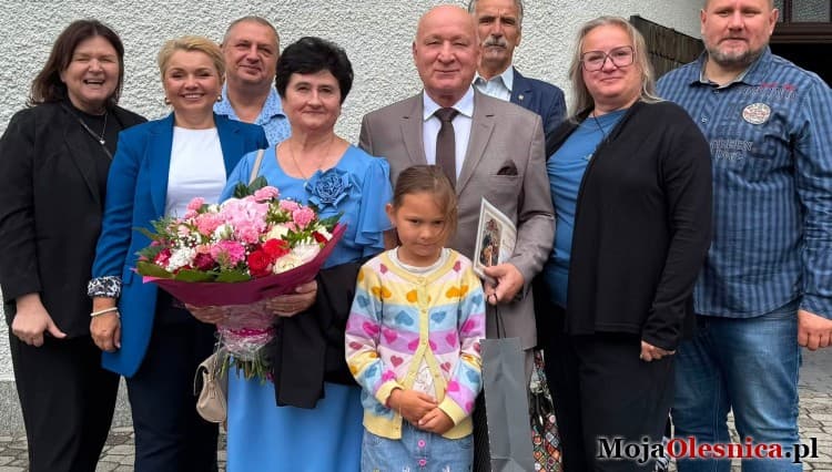 50-lecie małżeństwa przewodniczącego Rady Miasta Oleśnicy. Złote gody Lidii i Aleksandra Chrzanowskich