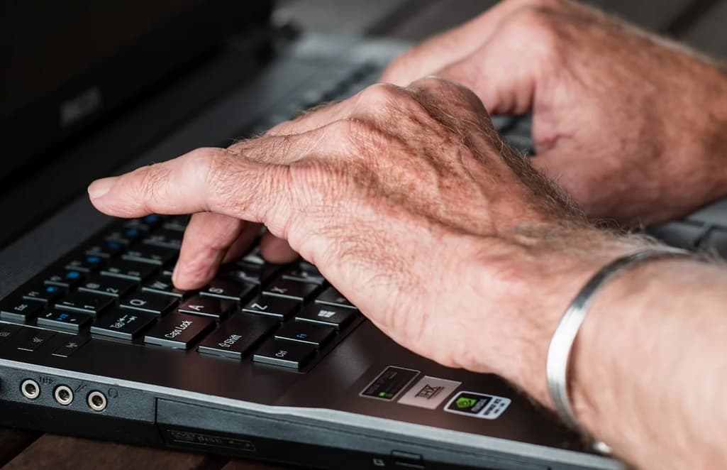 60 tysięcy złotych oszuści wyciągnęli od mieszkańca powiatu świdnickiego