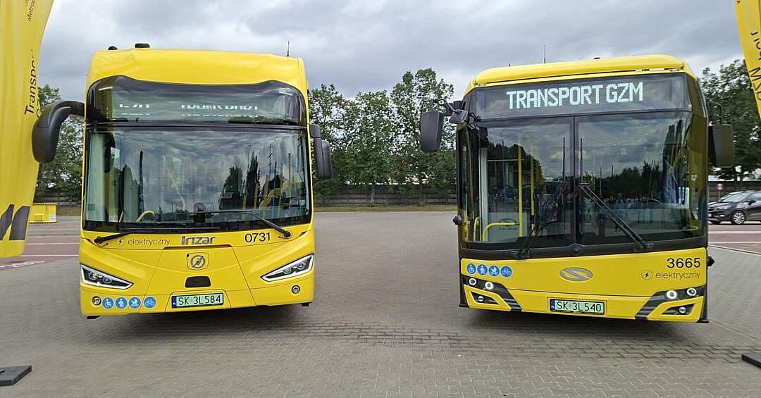 73 nowe autobusy elektryczne: polskie Solarisy i hiszpańskie Irizary wkrótce wyjadą na drogi Metropolii, m.in. w Gliwicach, Katowicach, Sosnowcu i powiecie tarnogórskim
