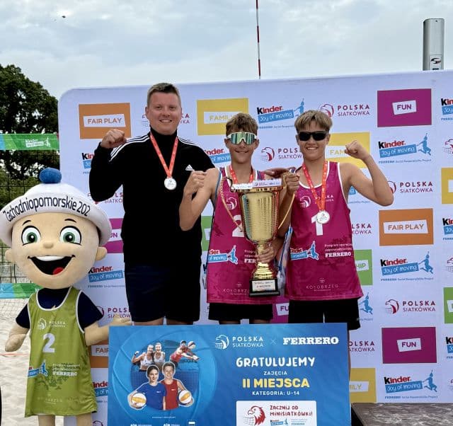 ADAM KOŁODZIEJ WICEMISTRZEM POLSKI W SIATKÓWCE PLAŻOWEJ