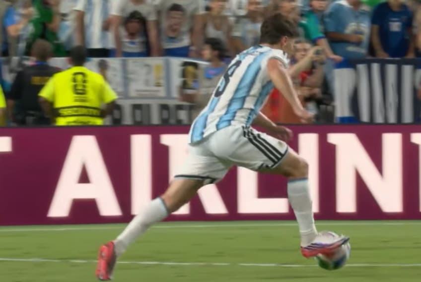 Argentyna w półfinale po dogrywce. Cudowny gol Alvareza złamał dzielną Szwajcarię