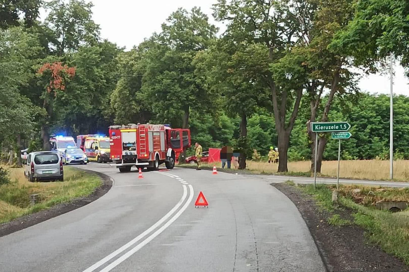 Auto dachowało na zakręcie! 13-latek nie żyje, rodzice ocaleli