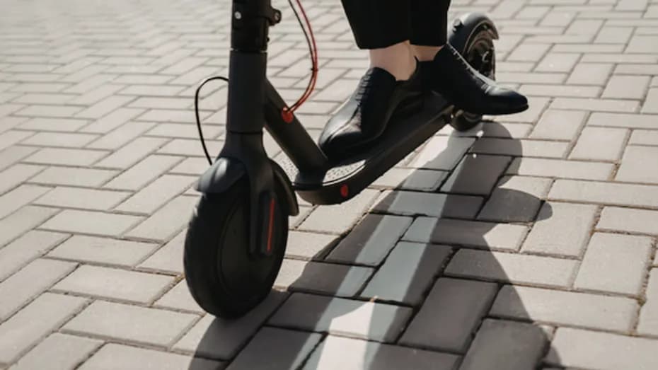 Będą nowe przepisy dotyczące homologacji, kontroli i mocy hulajnóg elektrycznych