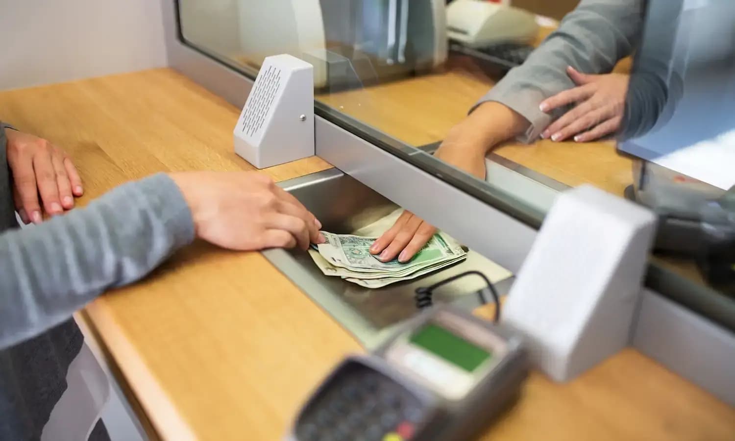 Bezdzietne kobiety później na emeryturę, a bezdzietne małżeństwa dodatkowy podatek? Rozpoczęła się dyskusja
