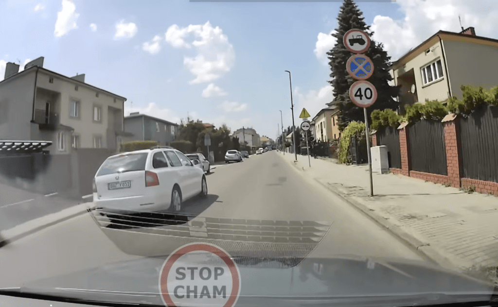 Bezmyślny rajd ulicą Jana Pawła II uchwycony na filmie