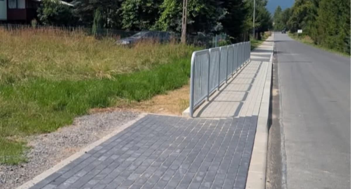 Bezpieczne przejście w Lipowej Nowy chodni…