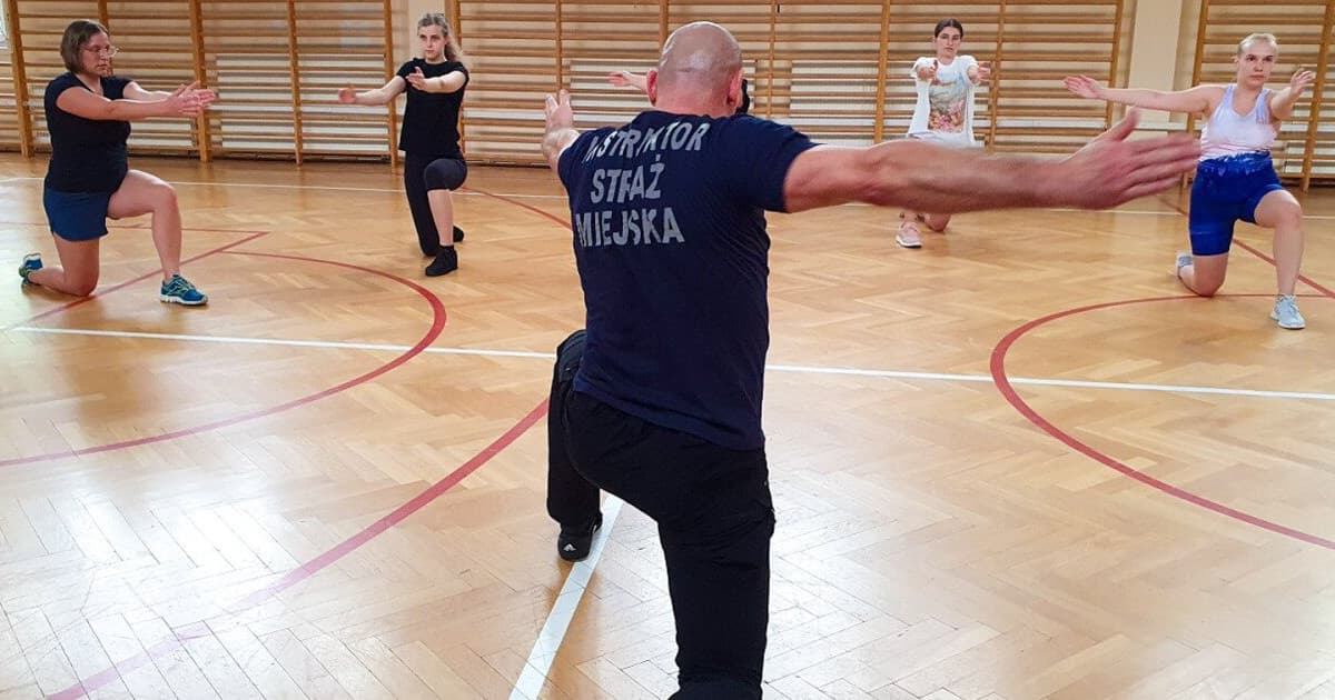 Bezpłatny kurs samoobrony w sierpniu. Miejsca znikają błyskawicznie