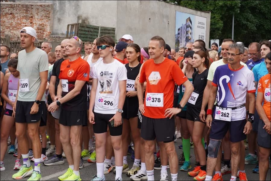 Biegacze opanowali Łowicz. Tak uczcili 890. urodziny miasta