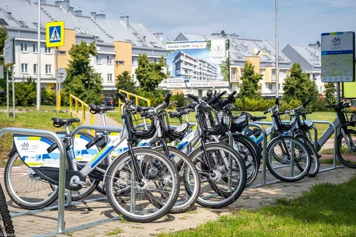 BiKeR wrócił do Wasilkowa. Trzy stacje i rowery elektryczne