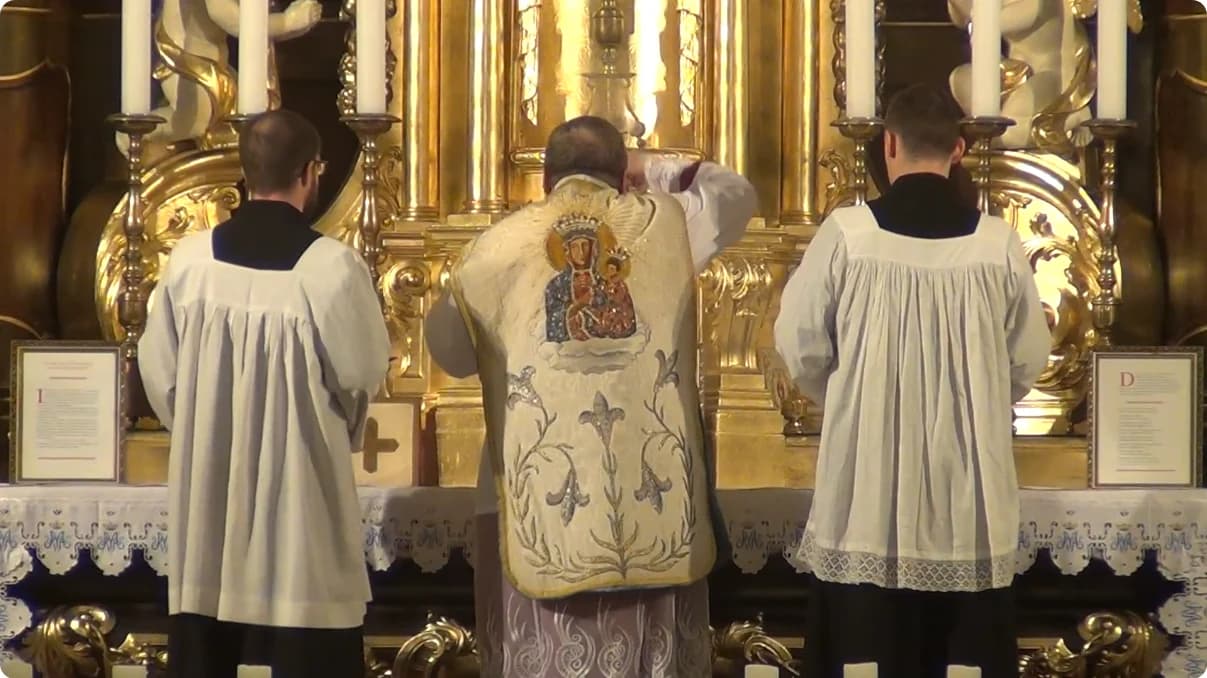 Biskup zabrał głos w sprawie schizmy: Korzystanie z posługi kapłanów Bractwa jest grzechem