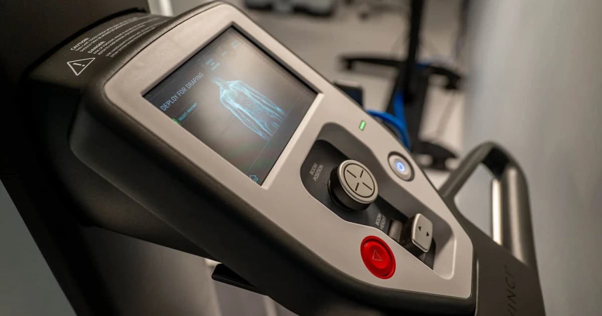 Blisko 30 mln zł na rozwój urologii w Bielsku-Białej. Szpital zyskał robota da Vinci