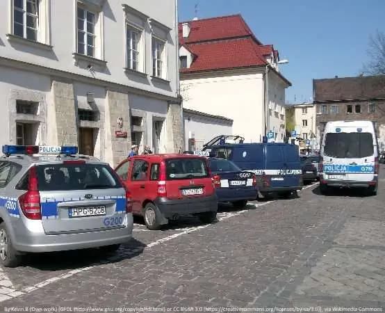 Blisko 500 zarzutów po wpłatach w punktach opłat. Straty sięgnęły 600 tys. zł