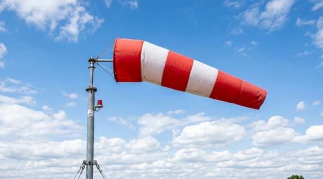 BłonieWciąż będzie wiało. IMGW ostrzega Nasz powiat nawiedził dość silny wiatr i może powiać do godzin popołudniowych. Instytut Meteorologii i Gospodarki Wodnej w Warszawie wydał ostrzeżenie pierwszego stopnia.