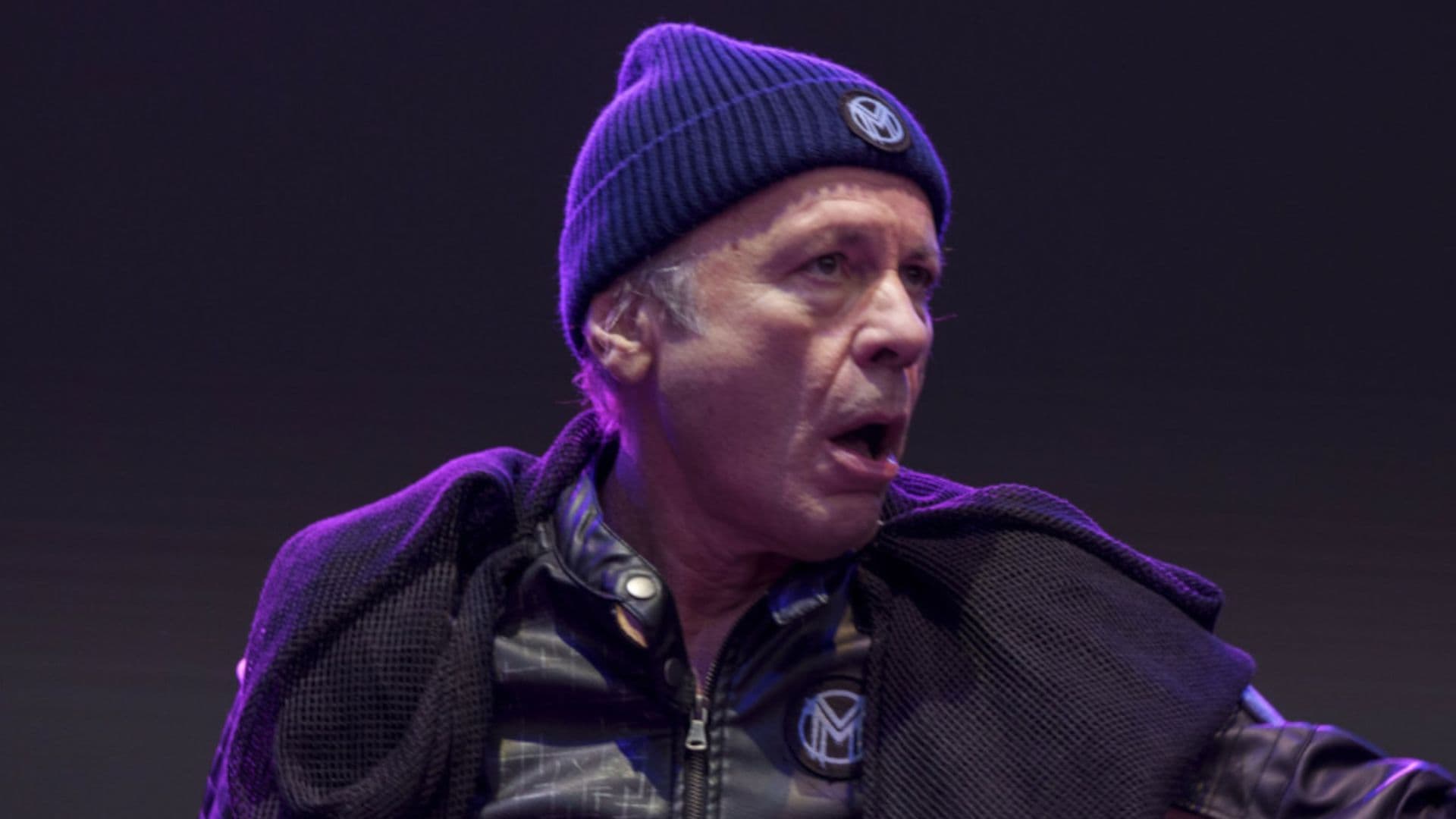 Bruce Dickinson wciąż tego żałuje. „Praktycznie straciłem władzę w lewym ramieniu”