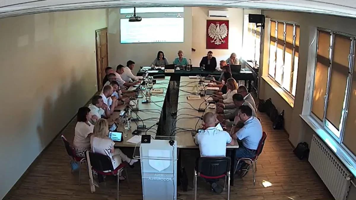 Burmistrz bez wotum zaufania. Nie słucha ludzi? Radni: „Samorząd to nie tylko inwestycje i finanse, to przede wszystkim ludzie”