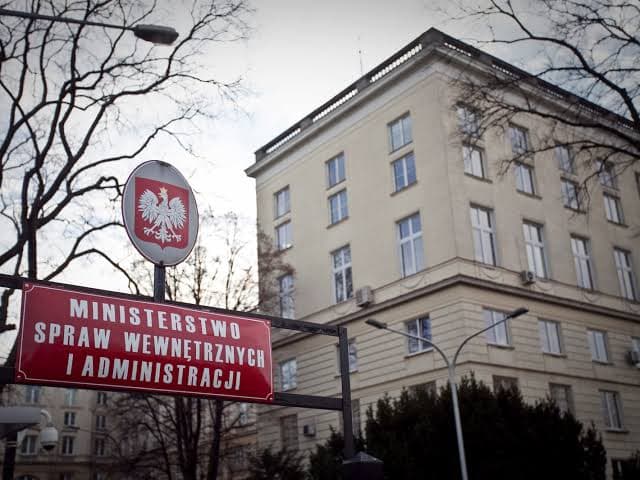 Burmistrz Kalisza Pomorskiego w MSWiA. Samorząd walczy o odzyskanie utraconych...