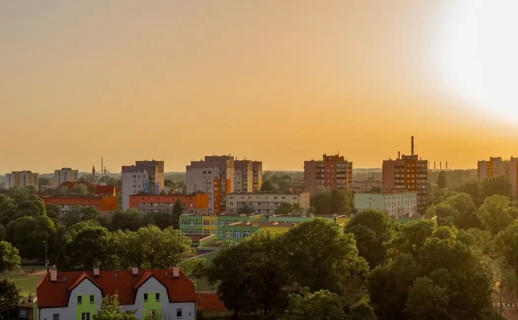 Burze nad Bytomiem z gradem i ulewami. Opady mogą sięgnąć 55 mm