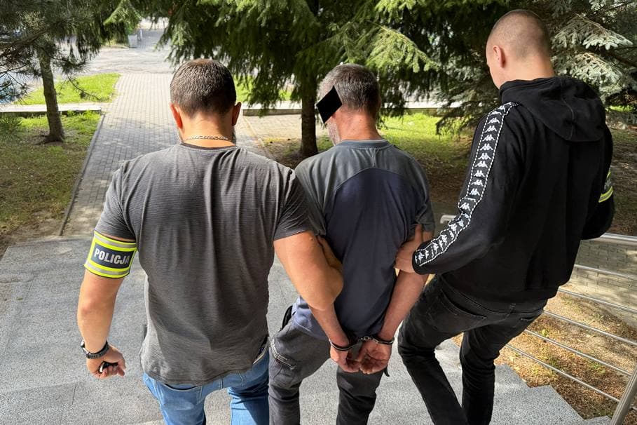 Bydgoszczanin miał dożywotni zakaz, a i tak wsiadł za kółko. W dodatku był pijany