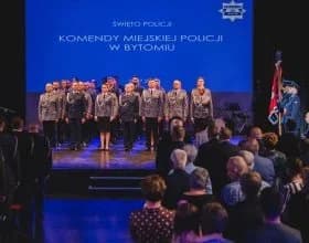 Bytom: 64 policjantów awansowało. Miasto dało 67 tys. zł na bezpieczeństwo