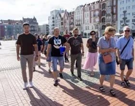 Bytom: Spacer śladami Piastów 18 lipca. Odkryto średniowieczne groby i ozdoby