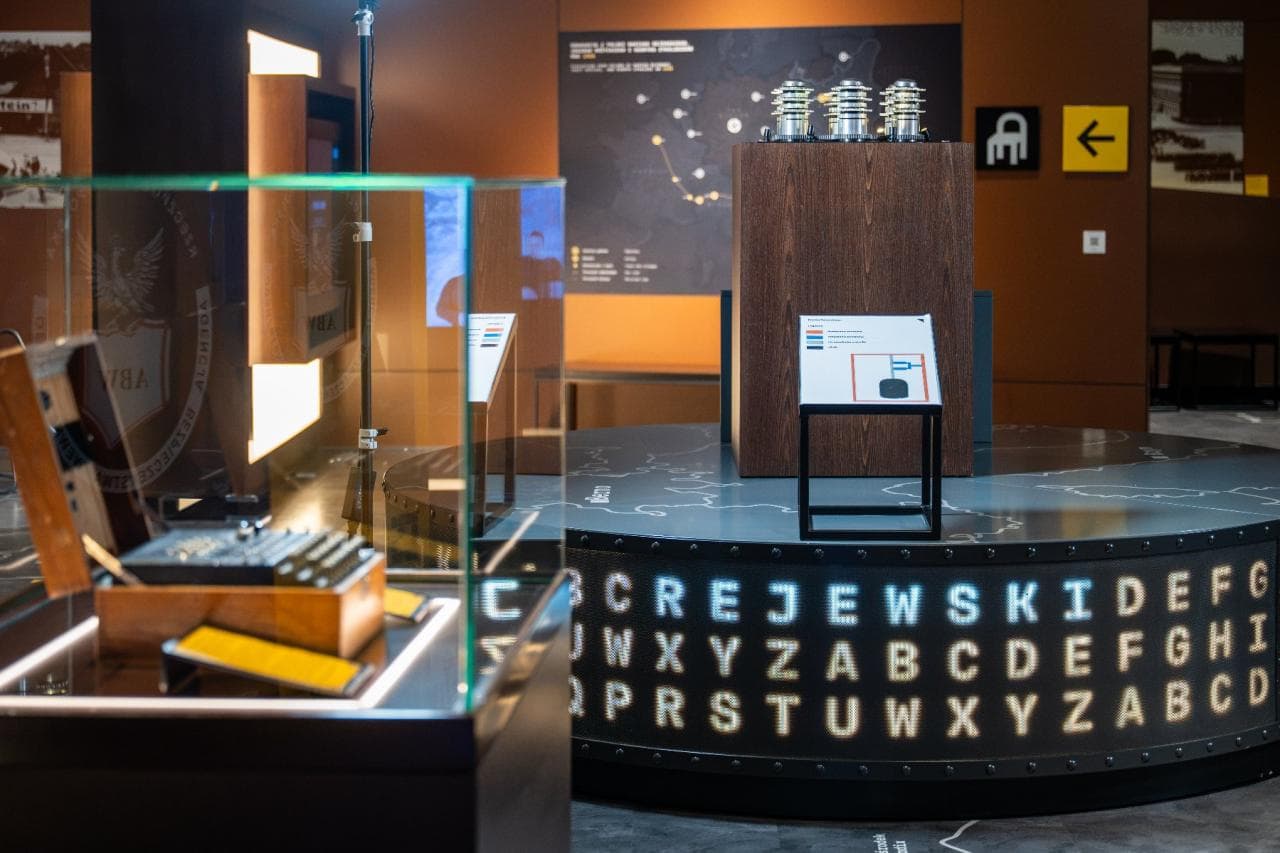 Centrum Szyfrów Enigma ma już 5 lat. Zapowiedziano atrakcje, które pozwolą przenieść się w czasie