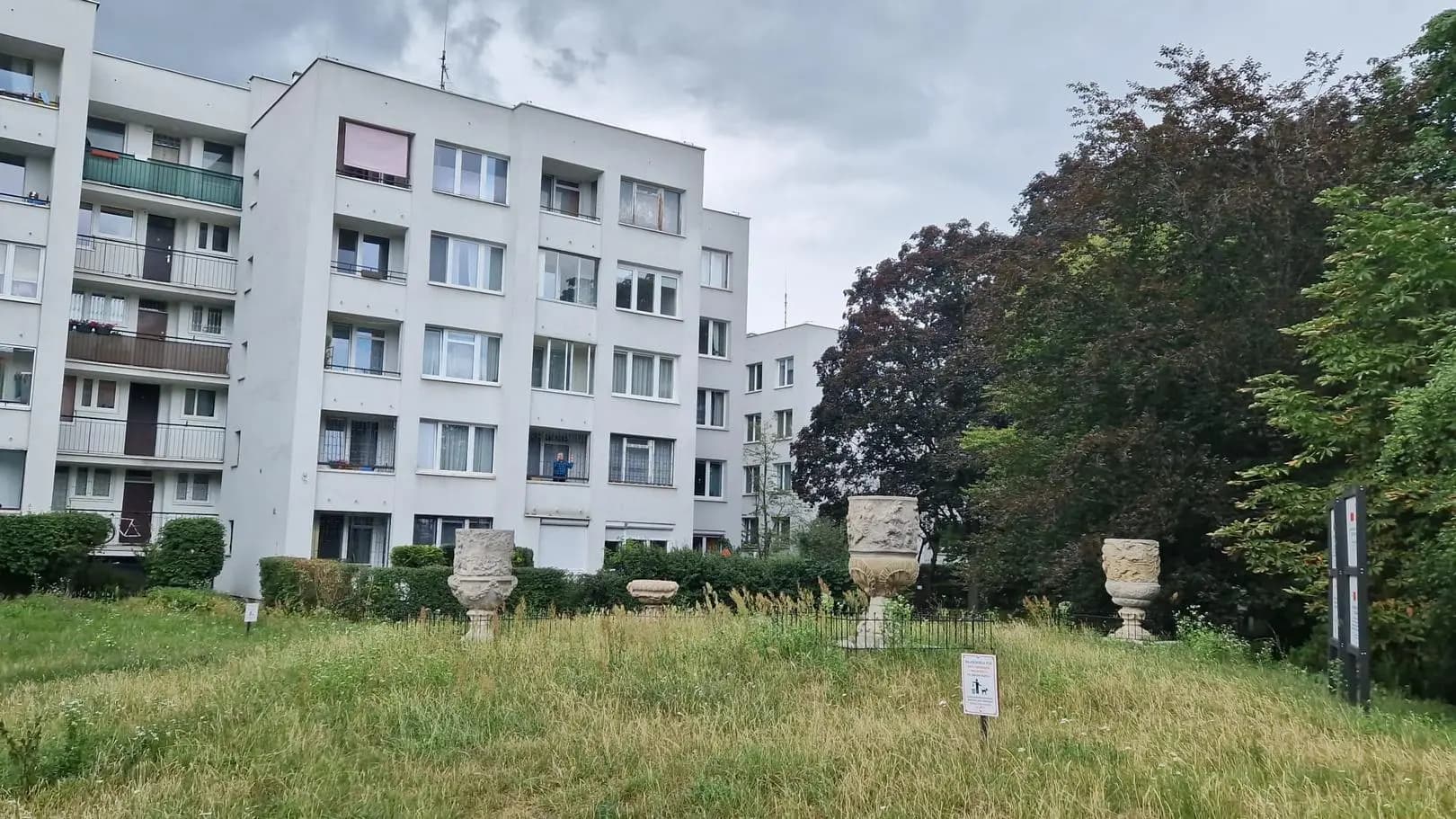 Chcą uchronić architektoniczną perełkę z lat 70. przed intensywną zabudową