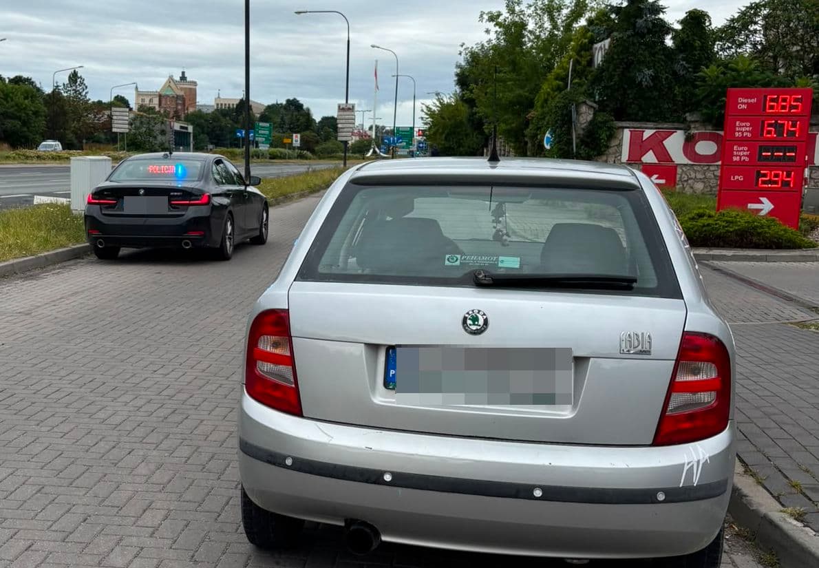Chciał ścigać się z BMW. Nie wiedział, że to nieoznakowany radiowóz