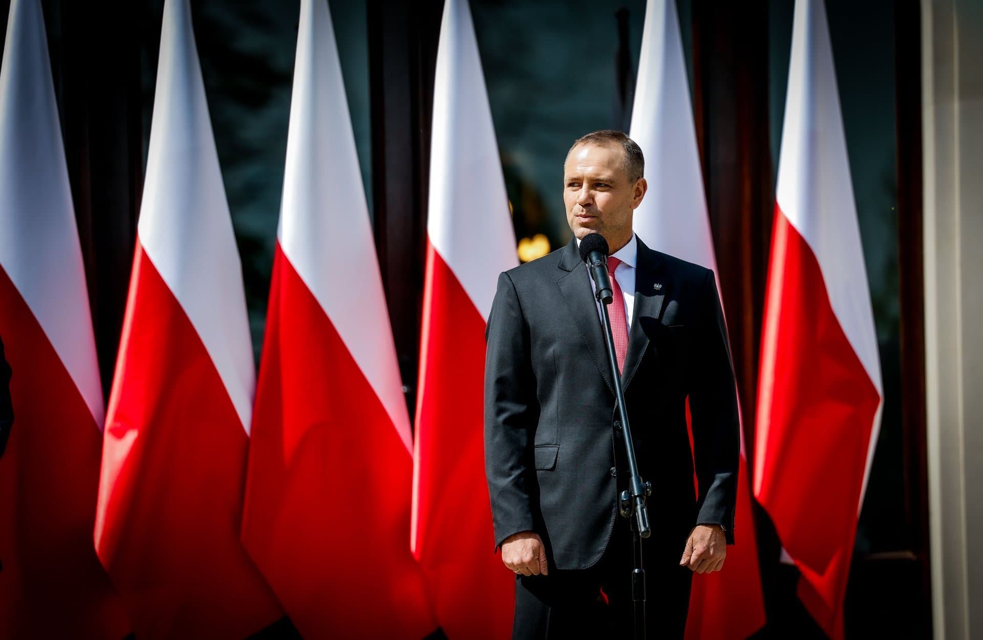 Chciał spotkać się z Karolem Nawrockim. Miał przy sobie broń pneumatyczną