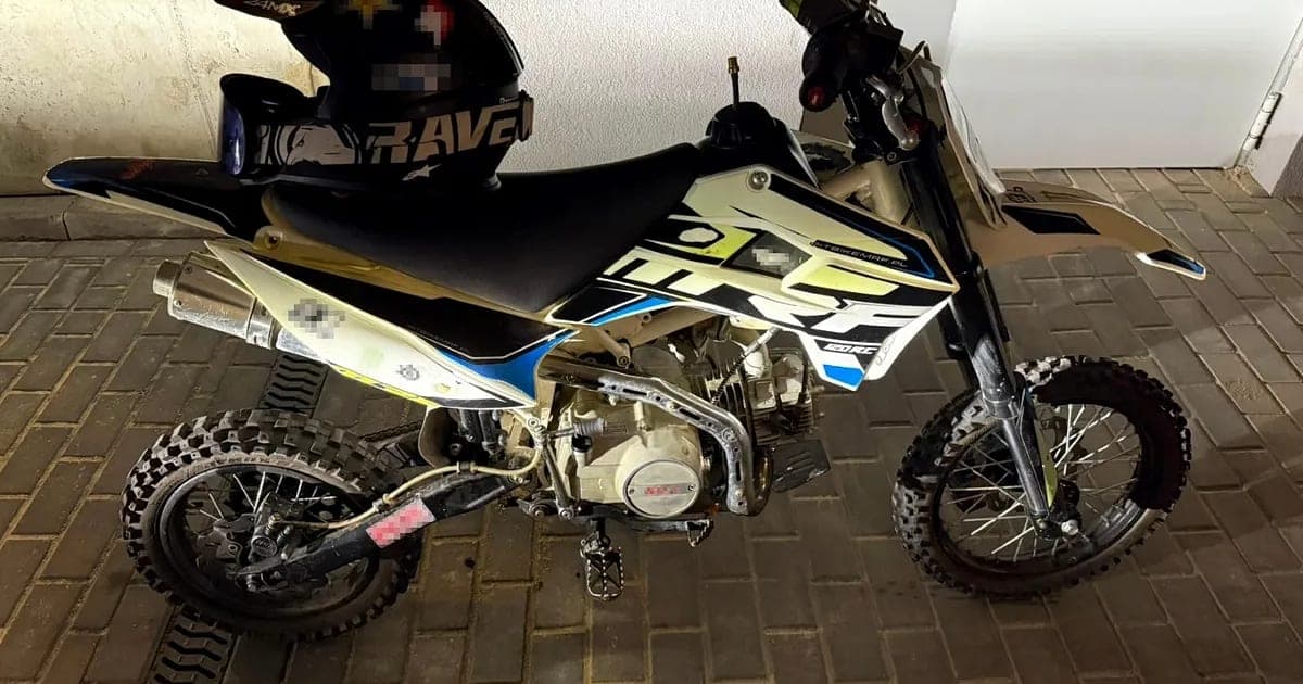 Cross bez tablic uciekał ulicami Gdyni. 22-latek stanie przed sądem